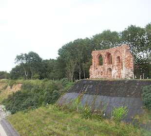 Ruine der Nikolai-Kirche