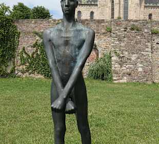 Der Freiheitskämpfer im Magdeburger Skulpturenpark
