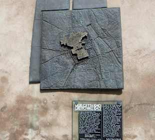 Ul.Okopowa: Erinnerung an das Ghetto am Friedhof