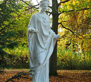 Парк Замка Ойтин.Золотая осень.