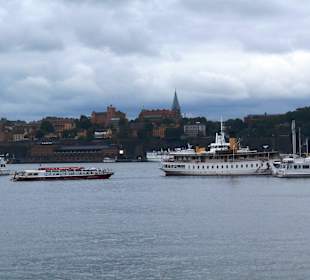 Ausblick während Stockholm Brücken-Bootstour