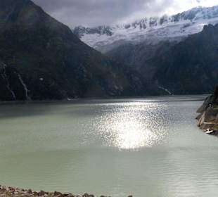Lichteffekte am Göschener Alpsee