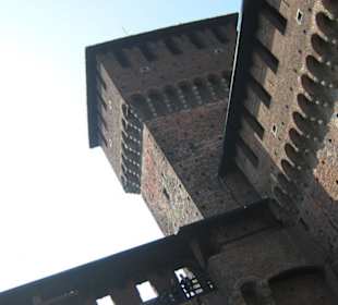 Particolare di una delle torri