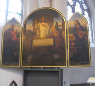 Oberhalb des Taufsteins / Triptychon