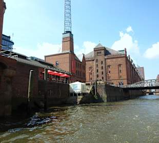 Große Hafenrundfahrt