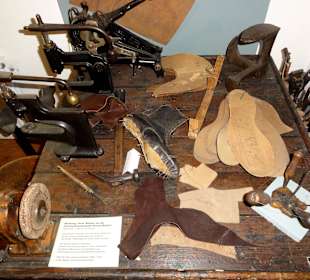 In der Schuhmacherwerkstatt