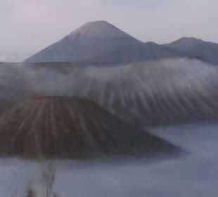 Sonnenaufgang Bromo Vulkan