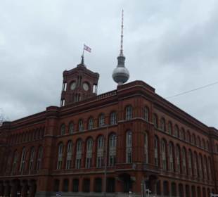 Rotes Rathaus: Sitz des Bürgermeisters und Senats
