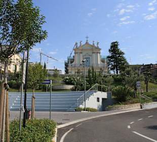 Blick auf die Kirche San Giovanni Decollato