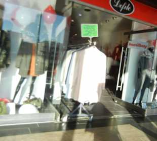 Shoppingcenter Hamburger Meile