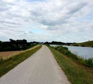 Am RMD-Kanal entlang
