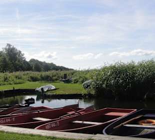 Kleiner Hafen Kiki´s Bootsverleih