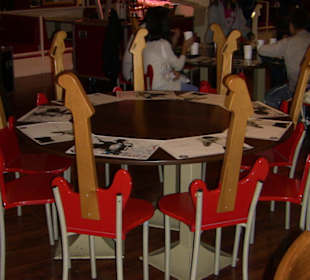 Gitarrenstühle! Genial!