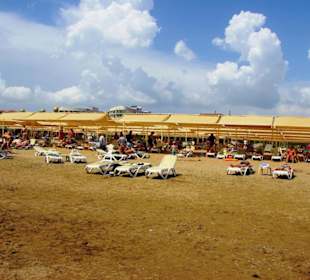 Vom Sunrise Richtung Kumköy-Evrenseki am Strand