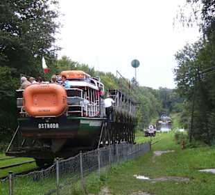 Beide Schiffe in Fahrt