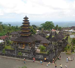 Basakih Tempel