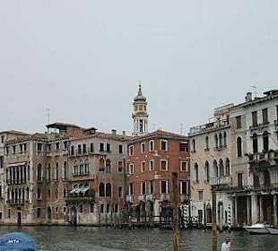 Kanály, mosty a gondoly - symbol Benátek