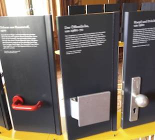 Heimatschutzzentrum in der Villa Patumbah