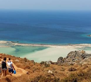 Zu Fuß auf dem Weg zur Bucht