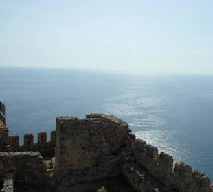 Ausblick vom Burgenfelsen Alanya