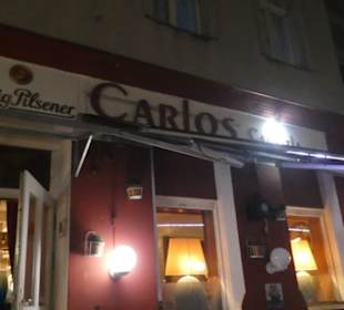 Zum Abendessen im Carlos Caravela