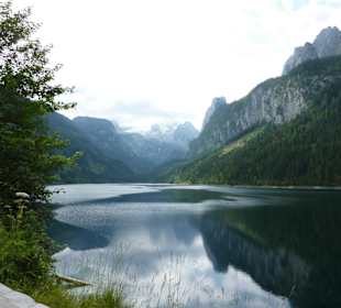 Blick vom Gosausee zum Dachsteinmassiv