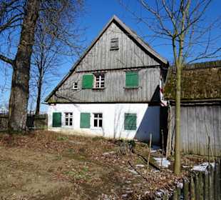 Außenansicht des Dietelhofes im Museum