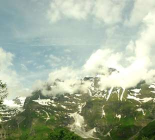 Auffahrt zum GG Bergwelt