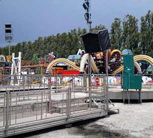 Der Luna-Park bei Tag und Nacht