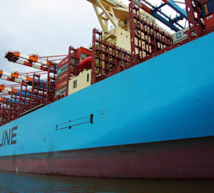 Gesamtlänge vom Schiff