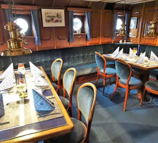 Blick in die Gasträume auf dem Feuerschiff