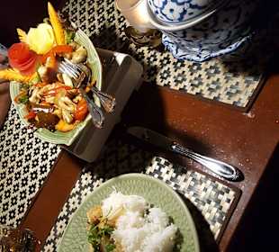 Hühnchen mit Cashewnüssen