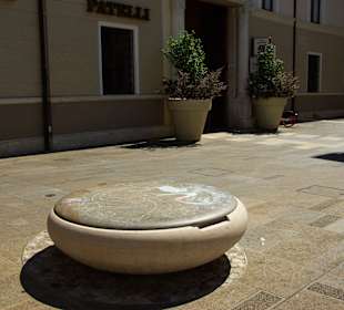 Brunnen