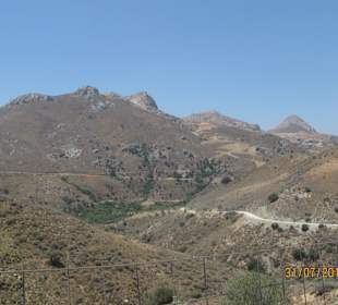 Über der Berge Preveli's 