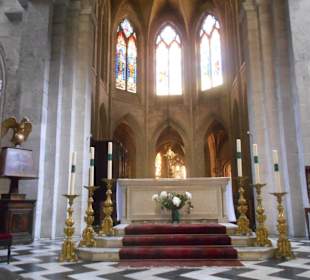 Kathedrale Saint-Trophime