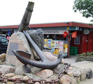 Anker mit Erinnerungstafel