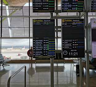  Flughafen Madrid-Barajas (MAD)