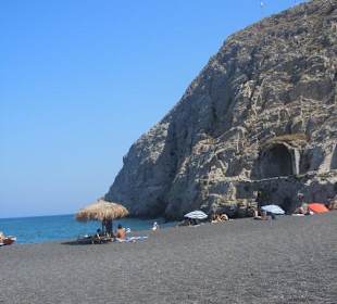 Lavastrand von Kamari