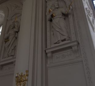 Hofkirche „Unserer Lieben Frau“