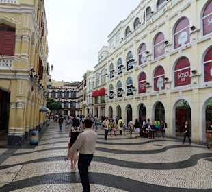 Senado Square