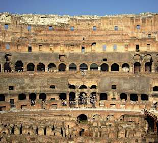 Colosseum (69-96 n. Chr)