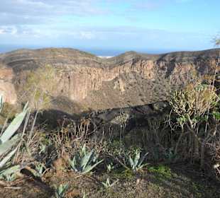 Krater z różnych ujęć 2