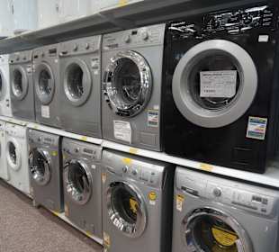 Riesen Angebot, faire Preise, Supermarkt  Spinneys