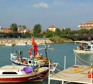 Neuer kleiner Hafen beim Hotel Royal Dragon