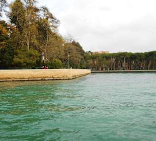 Eine Vaporetto-Fahrt von Lido bis Rialto