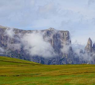 Der Schlern Sicht von der Seiser Alm