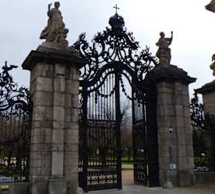 Seitenportal der Residenz