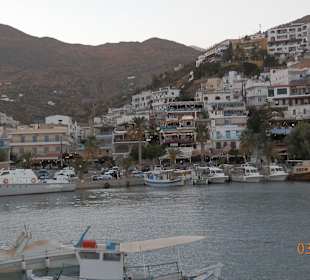 Agia Galini mit Hafen