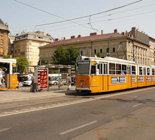 Straßenbahnhaltestelle - Hotel Courtyard Budapest City Cente