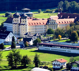 Blick auf den Klosterkomplex